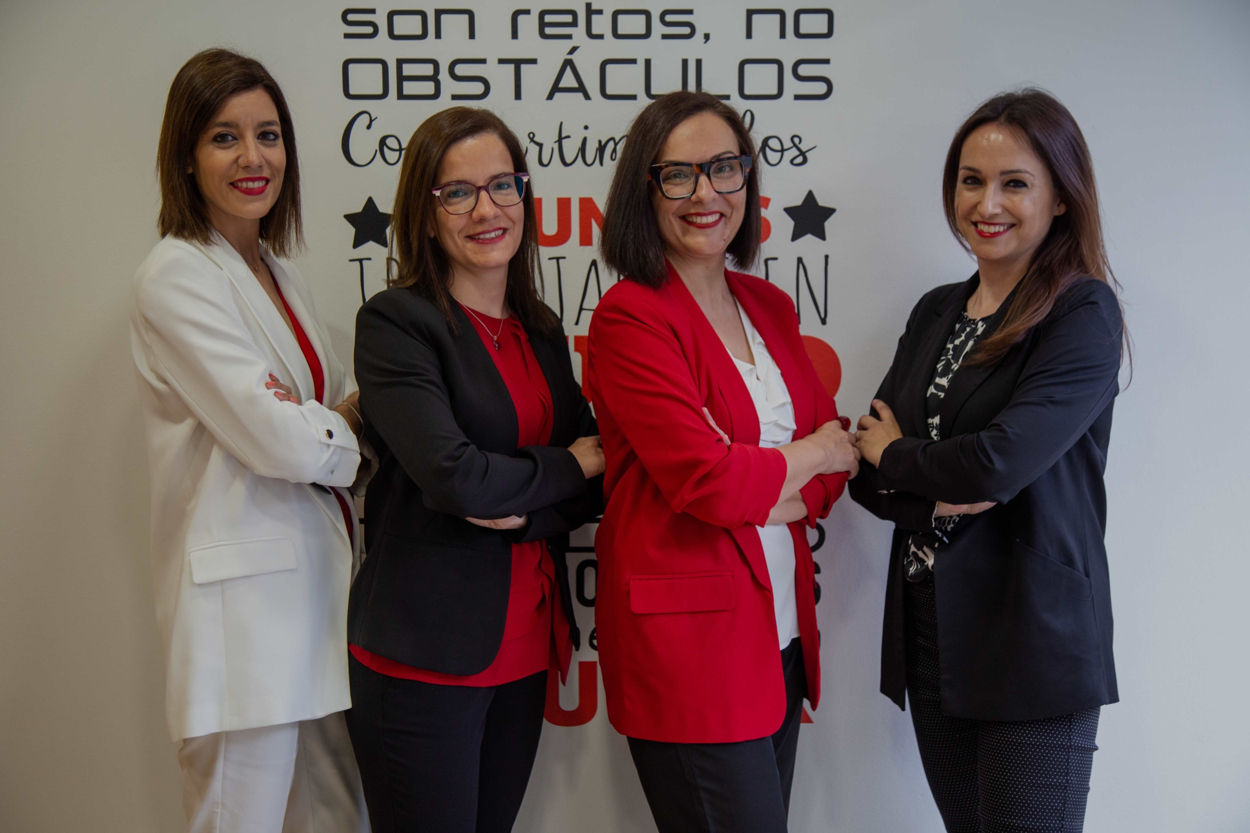 Equipo de trabajadores de la empresa Yolanda Muñoz Conectando Talento